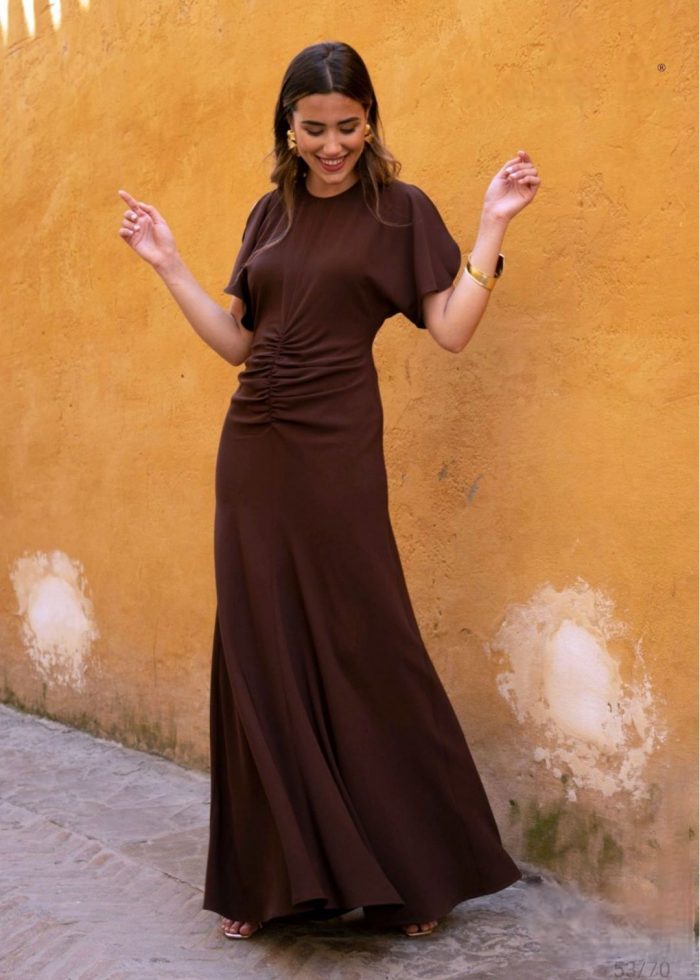 Vestido Largo de Crepé Cacao - Imagen 6