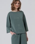 Camiseta  con cuello barco y manga ancha - Imagen 2