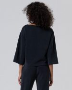 Camiseta  con cuello barco y manga ancha - Imagen 7