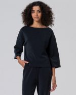 Camiseta  con cuello barco y manga ancha - Imagen 6