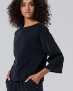 Camiseta  con cuello barco y manga ancha - Imagen 8