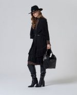 Poncho abierto de tricot con detalle de flecos - Imagen 8