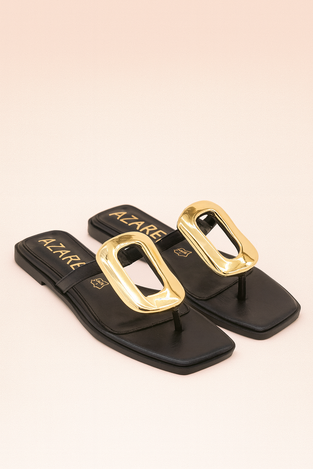 file_00000000c5a46243bf34cbac75985fc3 Sandalia plana esclava aplique dorado - Imagen 1