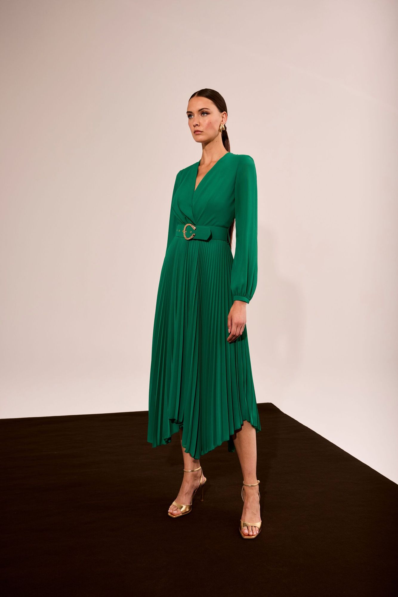 52066o-scaled Vestido Midi Plisado - Imagen 1