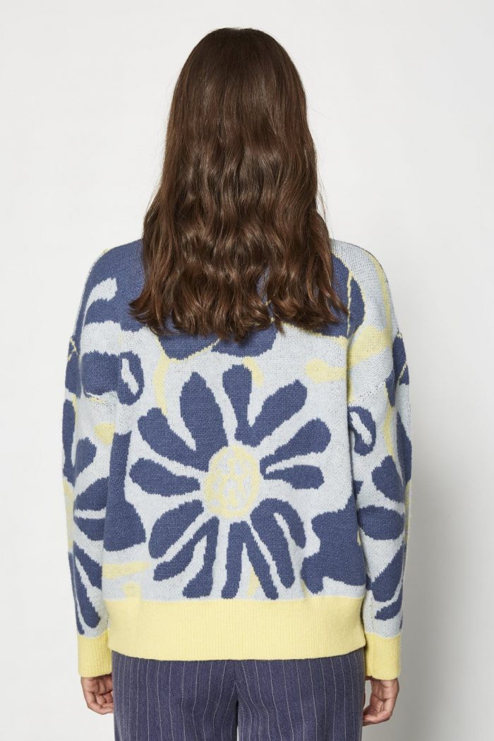 Jersey flor azul y cuello ribete amarillo - Imagen 4