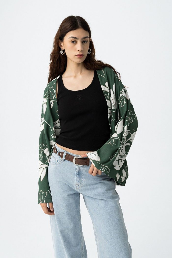 Chaqueta Estilo Kimono Rave - Imagen 9