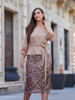 Conjunto de Blusón y Falda de Lentejuelas - Imagen 3