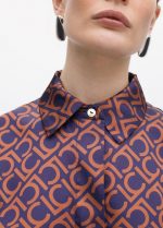 Camisa logotipada recta - Imagen 3