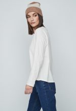 Camiseta pedrería cuello - Imagen 2
