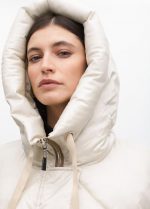 Anorak plumas capucha - Imagen 4