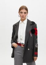 Americana cruzada oversize detalle parches - Imagen 10