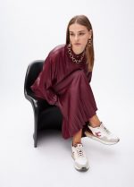 Deportiva con suela personalizada y estampado animal - Imagen 9