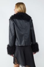 Cazadora ecopiel cuello y puños rizo - Imagen 3