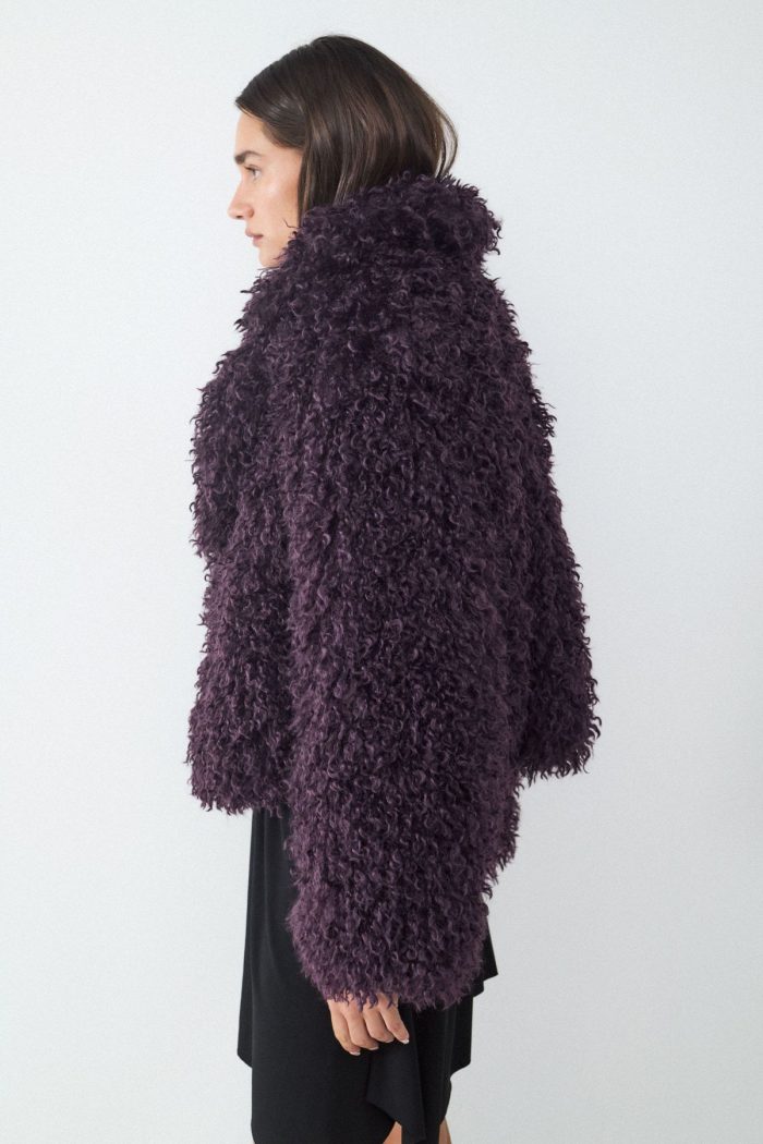 Abrigo corto pelo faux fur rizo - Imagen 11