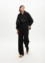 Sudadera detalle bolsillo delantero efecto piel - Imagen 7