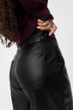 Pantalon ecopiel Isabella - Imagen 12