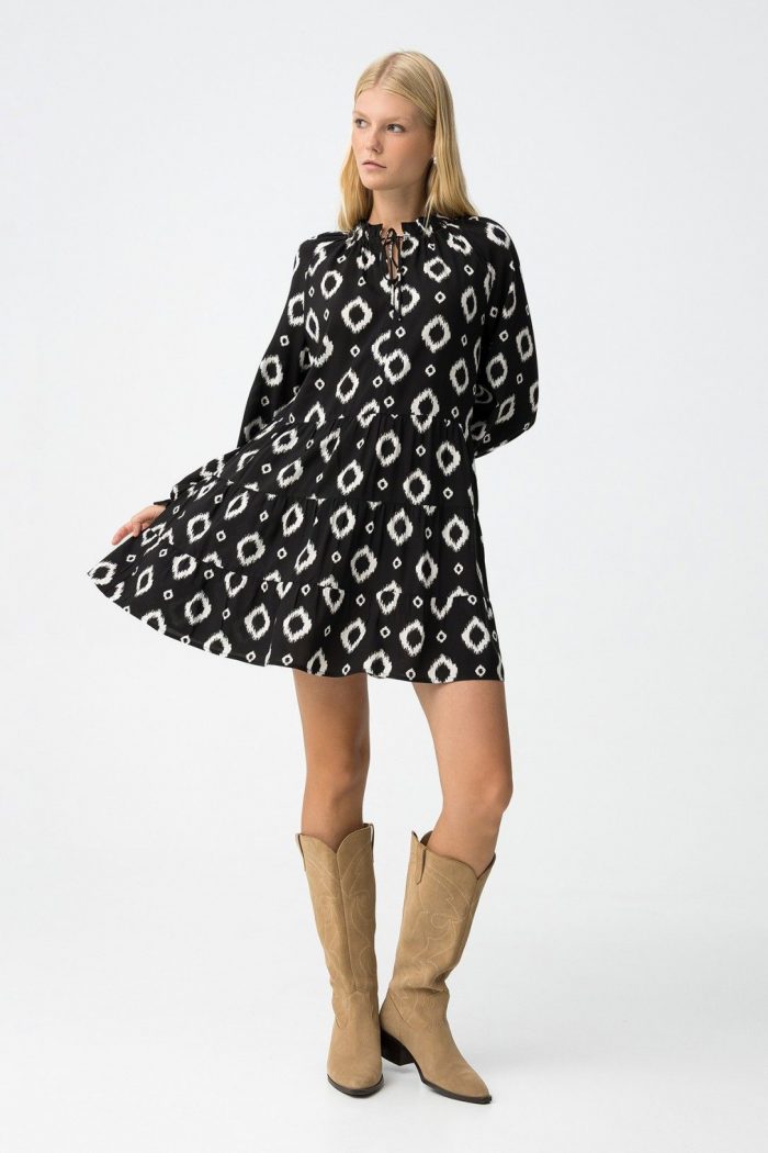 Vestido corto Catalina - Imagen 1