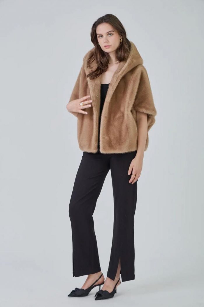 Chaqueton capa de pelo con capucha - Imagen 4