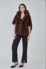 Chaqueton capa de pelo con capucha - Imagen 13