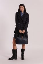 Bolso con asa superior con letra Mimi-Mua - Imagen 7