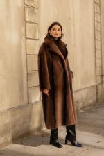 Abrigo largo piel ecologica efecto visón - Imagen 8