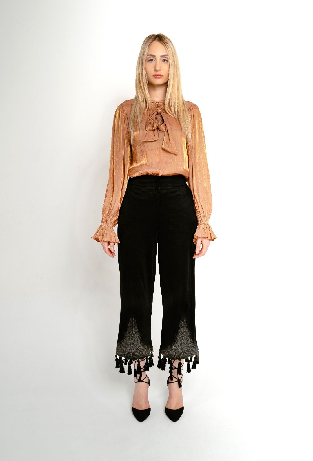 Screenshot_20251029_153213_Chrome Pantalón Allegra PA09 - Imagen 1