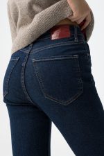 Pantalón vaquero slim JENNIFER_53 - Imagen 4