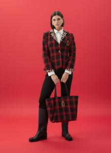 lola casademunt tartan