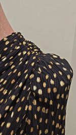 Top Asimétrico Plumeti Oro - Imagen 4