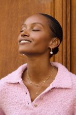 Collar de cinco diamantes de imitación