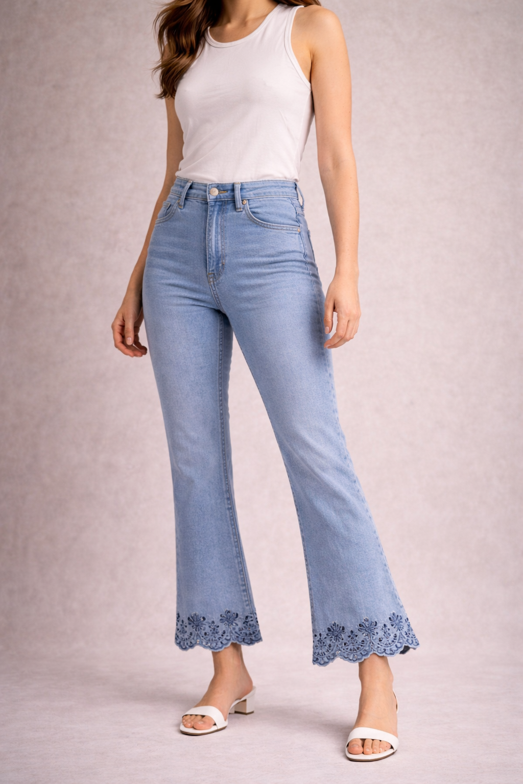 ChatGPT_Image_2_feb_2026_23_08_23 Pantalón tejano Megan_126 - Imagen 1