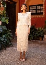 Conjunto de Falda y Cuerpo de Guipur