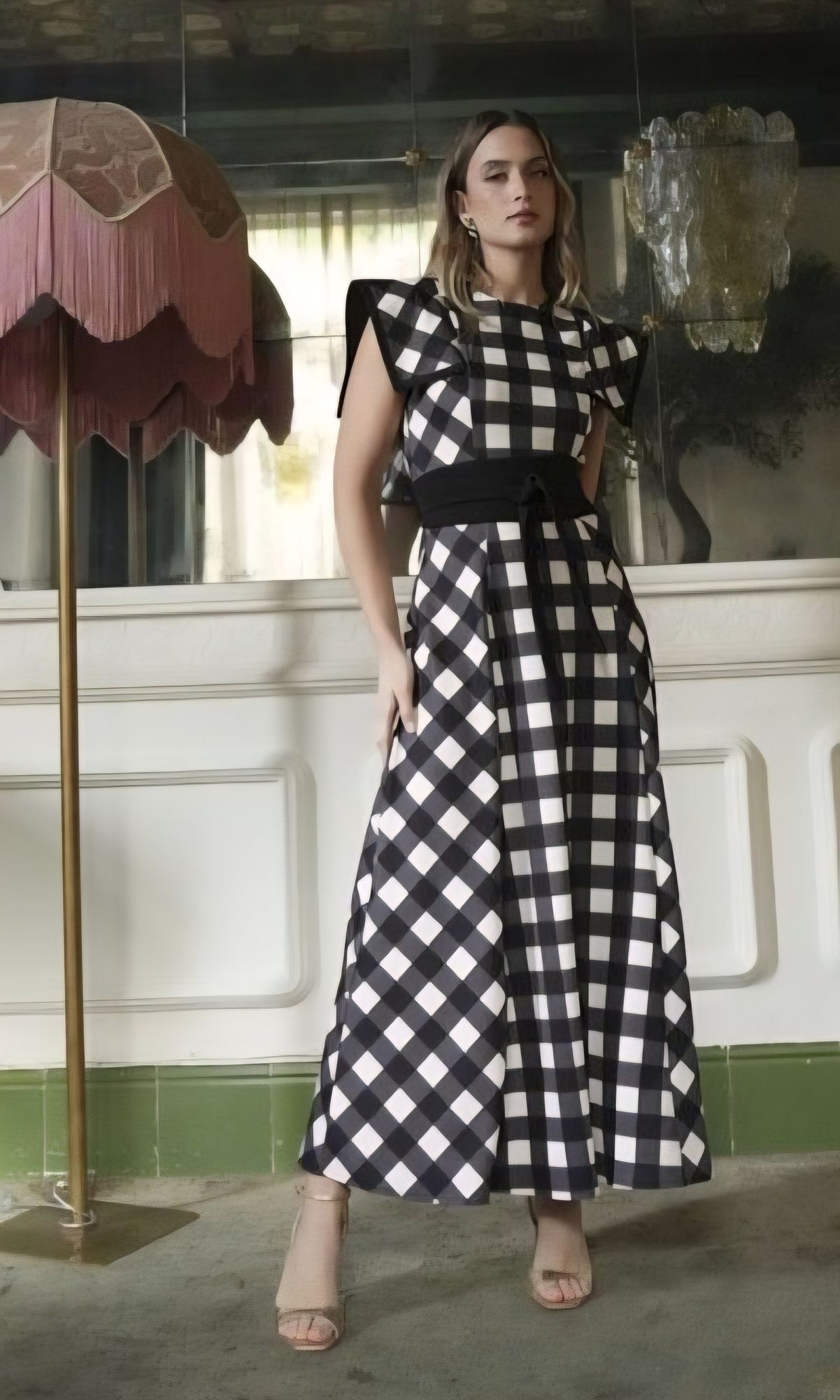 18022026174214.vestido-bass-thumbnail-2000x2000-80-683x1024_1 Vestido Midi de Cuadros Bass - Imagen 1