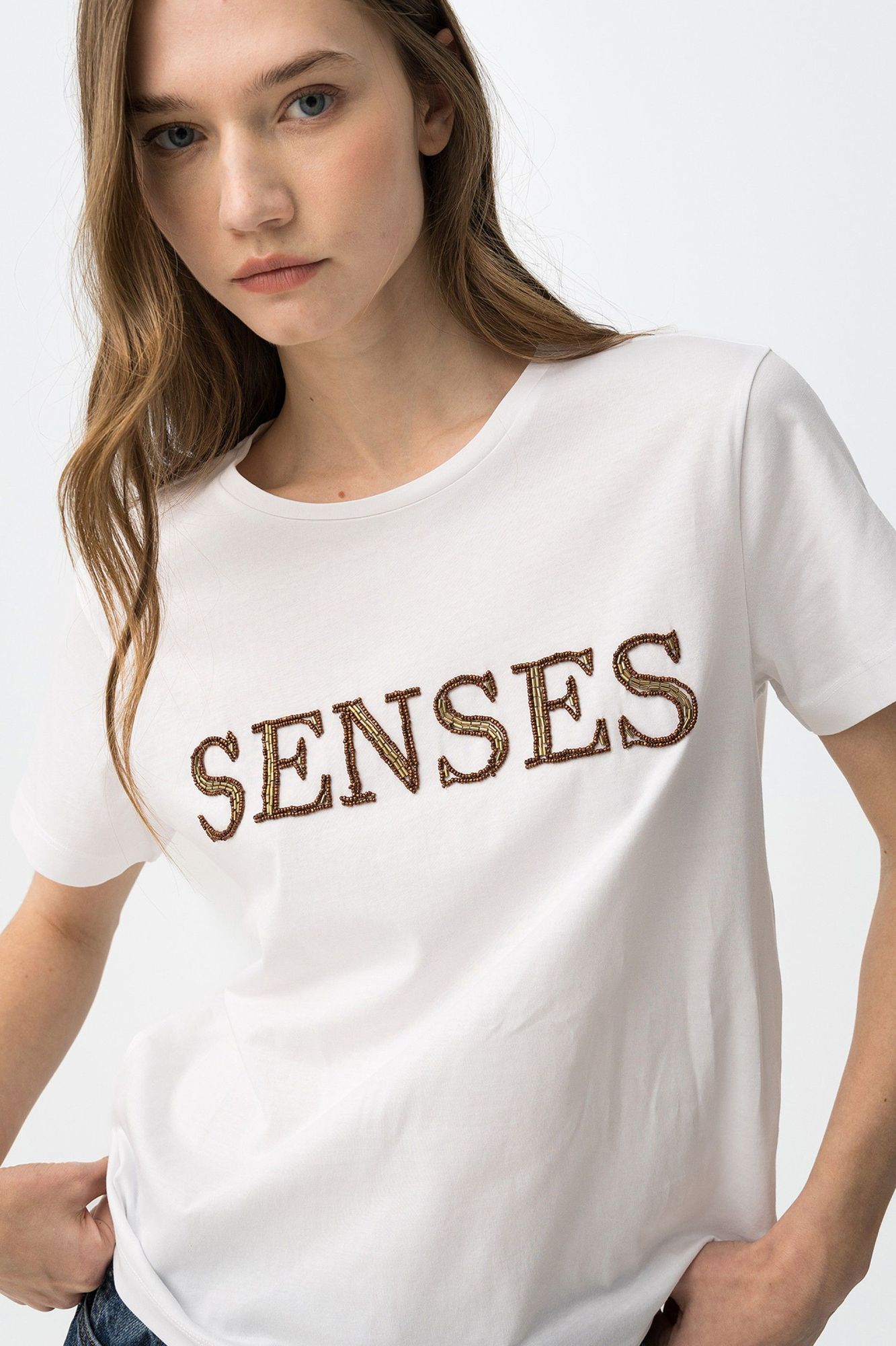 1769186885_6ad14ccb152ed19eb79e61438a4cb429 Camiseta Bilu Senses - Imagen 1