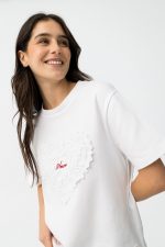 Camiseta corazón de guipur Aura - Imagen 7