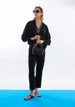 Pantalón negro con strass - Imagen 5