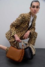 Bolso bandolera Lola Casademunt 1981 - Imagen 6