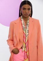 Pañuelo satinado con logo LC - Imagen 6