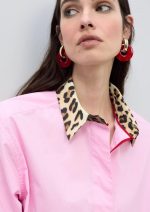 Camisa rosa con estampado animal - Imagen 4