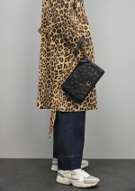 Bandolera con solapa pespunte logo - Imagen 8