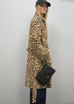 Bandolera con solapa pespunte logo - Imagen 10