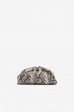 Clutch snake Eleanor_A