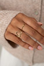 Anillo con corazón abierto - Imagen 2