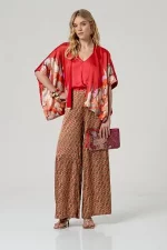 Blusa cuello pico - Imagen 2