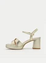 Sandalia dorada metalizada con plataforma y tacón ancho - Imagen 5