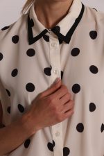 Camisa de manga corta con estampado de lunares - Imagen 5