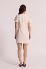 Vestido corto con detalle en el escote - Imagen 4