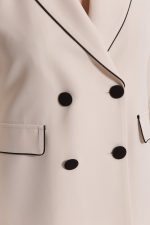 Chaqueta con bordes en contraste - Imagen 5