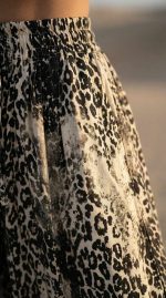 Pantalón de Animal Print 212036 - Imagen 4