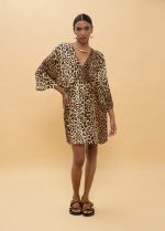 Vestido corto estampado animal - Imagen 5